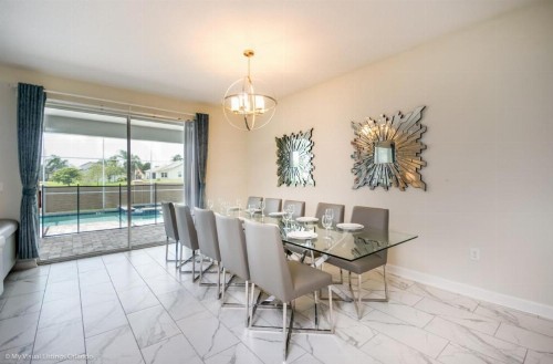 Engaged Your Dream vacation in Champion Gates Large 8 Bedroom Home - image 6