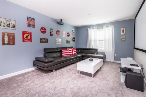 Memorable Larges Vacation Home in Champion Gates - image 1