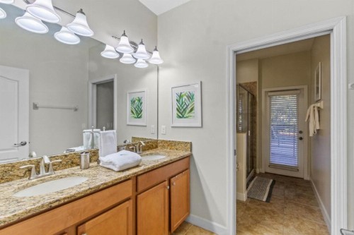 Memorable Larges Vacation Home in Champion Gates - image 26