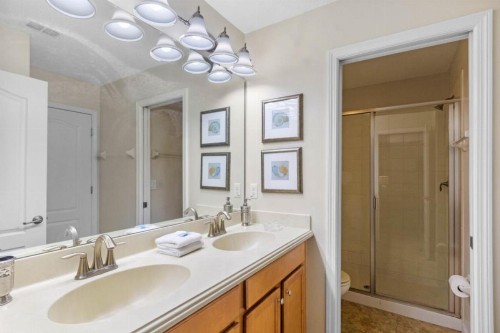 Memorable Larges Vacation Home in Champion Gates - image 30