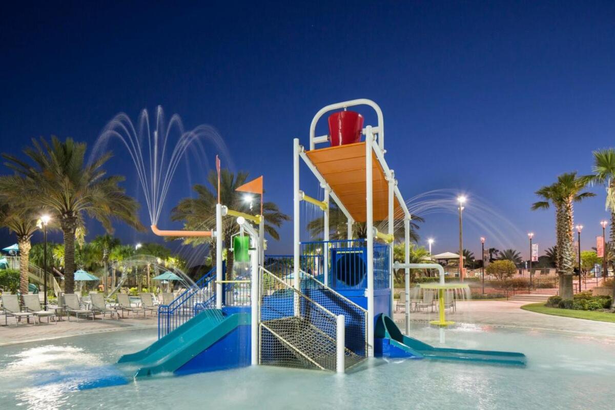 Kids Will Loved Stay Bloomsbury Water Resort - image 3
