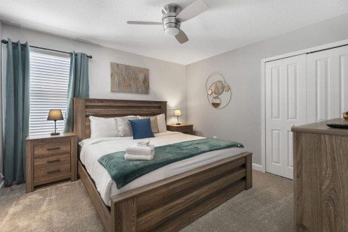 Short Distance Large 8 Bedroom Pool Homes Located in Champion Gates Water Park Resort - image 22