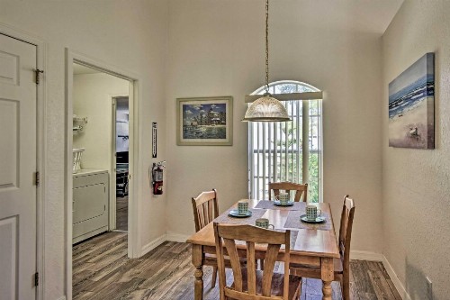 Luxury Disney Area Villa with Game Room and Pool! - image 11