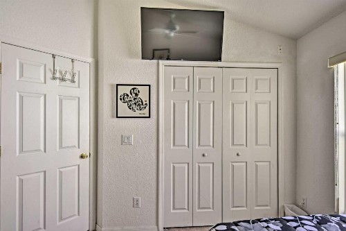 Luxury Disney Area Villa with Game Room and Pool! - image 6