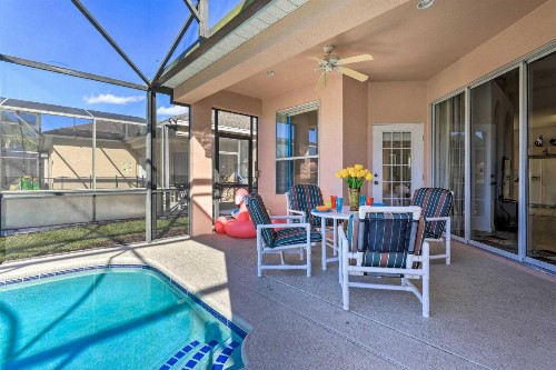 Family-Friendly Escape with Smart TVs and Themed Rooms - image 11
