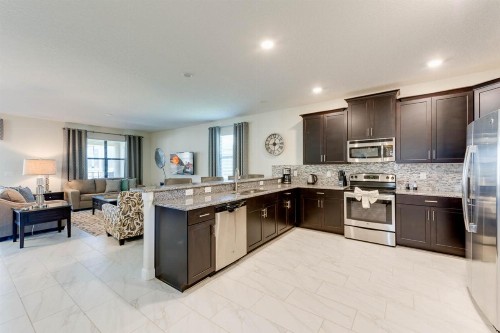 ChampionsGate 'Halula' Home - image 12