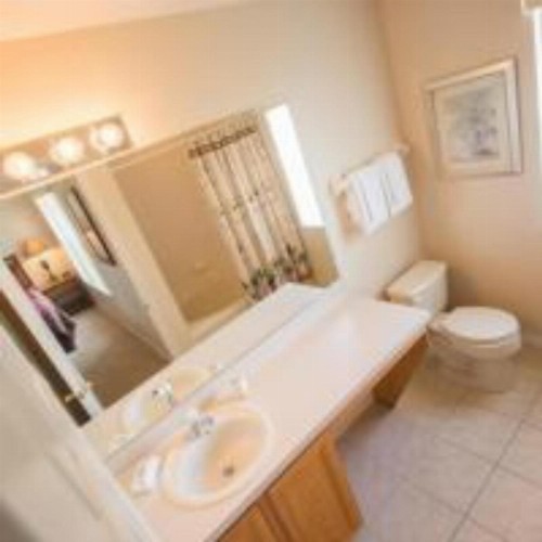 Maria's Regal Palms Townhouse by IPG Florida - image 6