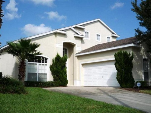 An amazing 5 bedroom house offering a wonderful vacational experience - image 1