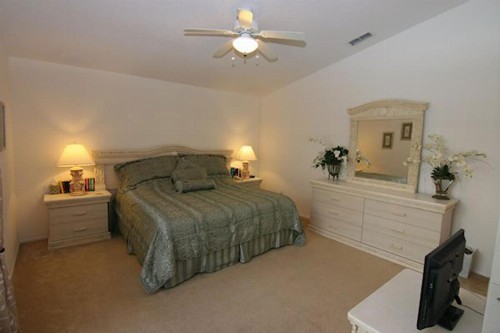 An amazing 5 bedroom house offering a wonderful vacational experience - image 12
