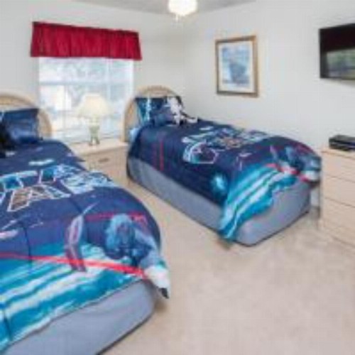 Mike & Christine's West Haven Vacation Home - image 18