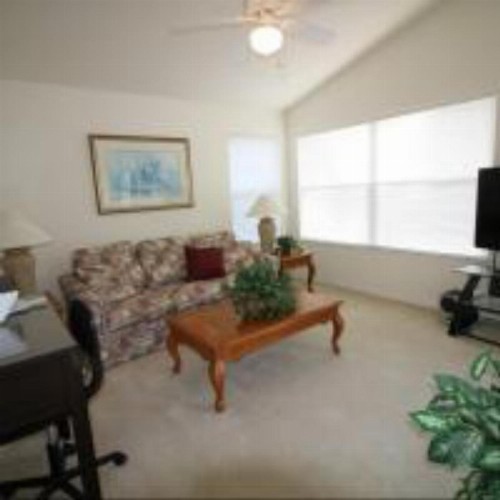 Mike & Christine's West Haven Vacation Home - image 6