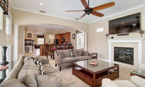Luxury Private Villa with Large Pool on Reunion Resort and Spa Orlando Villa 4739 - image 9