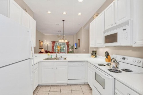 Luxury Home on Bahama Bay ResortMinutes from Disney World Orlando Condo 5057 - image 3