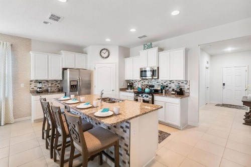 20 Mins to Disney in Solterra Resort 7-Bed Private Pool - image 14