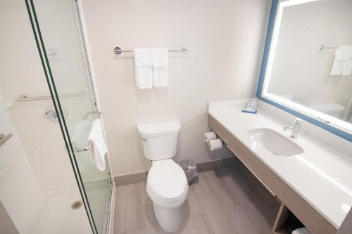 Holiday Inn Express and Suites Fort Lauderdale Airport West an IHG Hotel - image 10