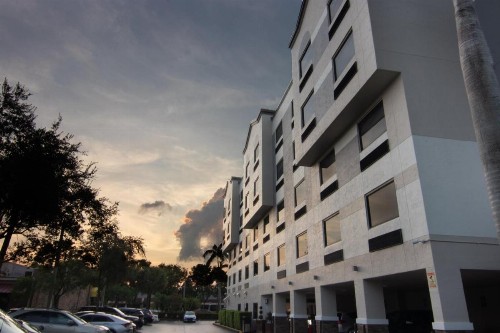 Holiday Inn Express and Suites Fort Lauderdale Airport West an IHG Hotel - image 39