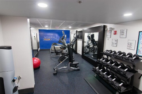 Holiday Inn Express and Suites Fort Lauderdale Airport West an IHG Hotel - image 45