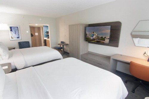Holiday Inn Express and Suites Fort Lauderdale Airport West an IHG Hotel - image 47