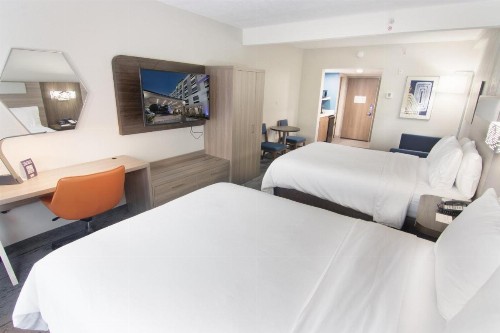 Holiday Inn Express and Suites Fort Lauderdale Airport West an IHG Hotel - image 5