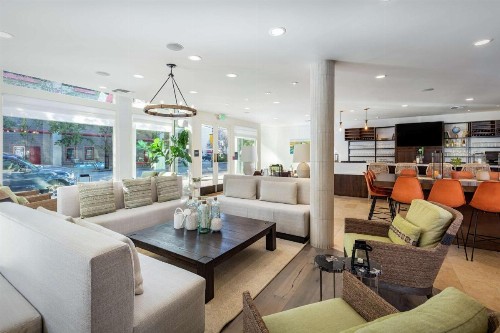 Hilton Garden Inn Davis Downtown - image 3