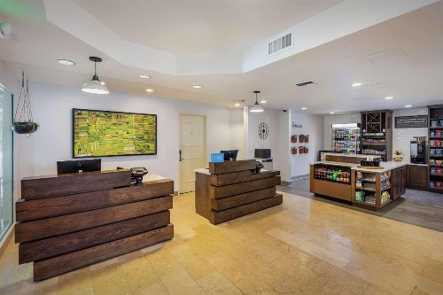 Hilton Garden Inn Davis Downtown - image 4