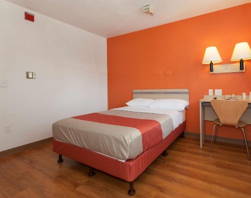 Motel 6-Davis CA - Sacramento Area - image 3
