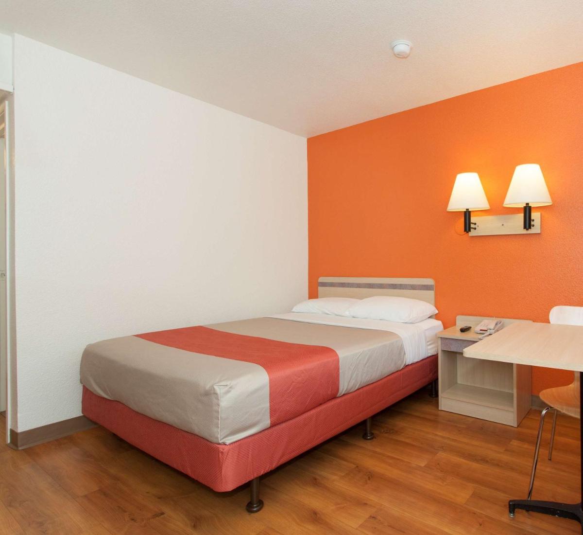 Motel 6-Davis CA - Sacramento Area - image 5
