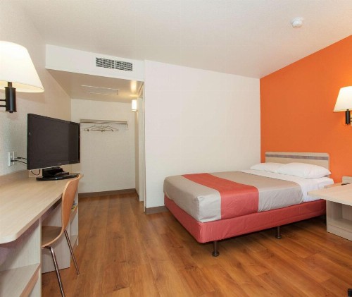 Motel 6-Davis CA - Sacramento Area - image 8