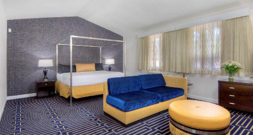 Best Western Plus Palm Court Hotel - image 22
