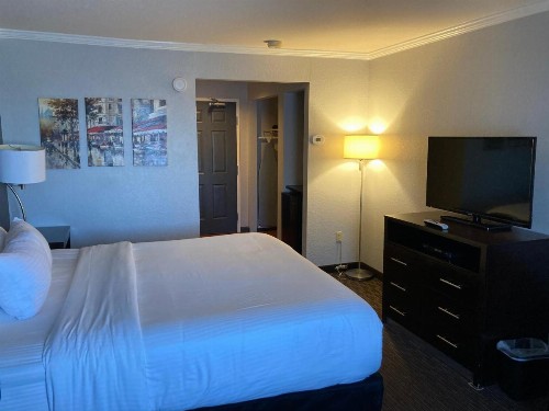 La Quinta by Wyndham Davis - image 33
