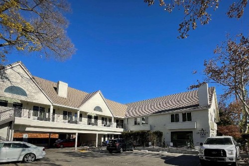 Aggie Inn Ascend Hotel Collection - image 27