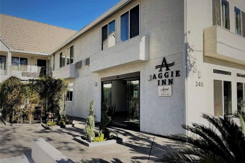 Aggie Inn Ascend Hotel Collection - image 37