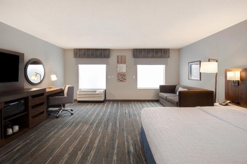 Hampton Inn & Suites Dayton-Vandalia - image 15