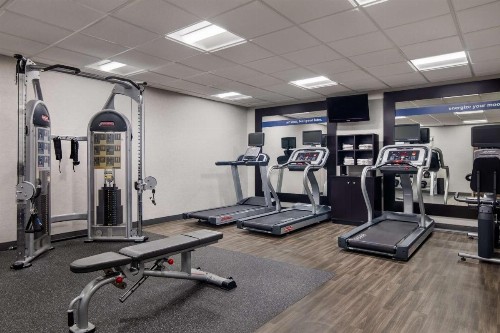 Hampton Inn & Suites Dayton-Vandalia - image 19