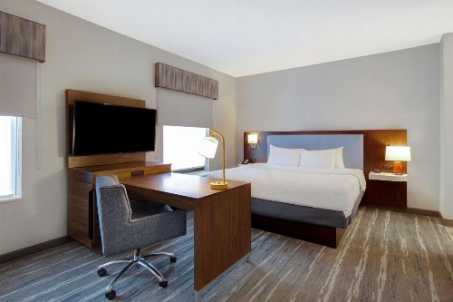 Hampton Inn & Suites Dayton-Vandalia - image 23