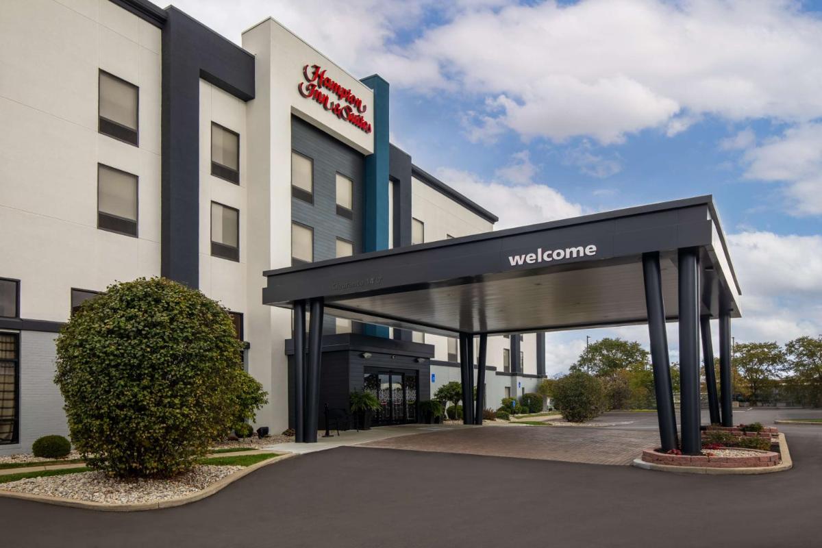 Hampton Inn & Suites Dayton-Vandalia - image 6