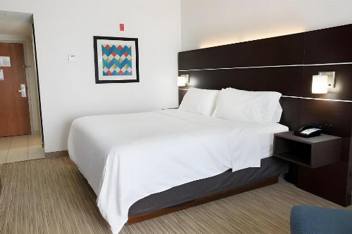 Holiday Inn Express Hotel & Suites Dayton-Huber Heights - image 33