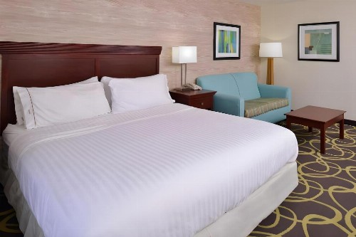 Holiday Inn Express Hotel & Suites Dayton-Huber Heights - image 50