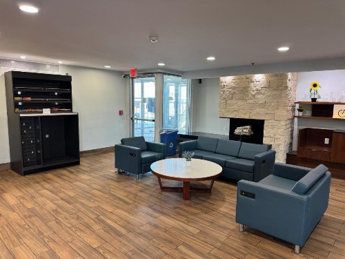Red Lion Inn & Suites Dayton Airport - image 35