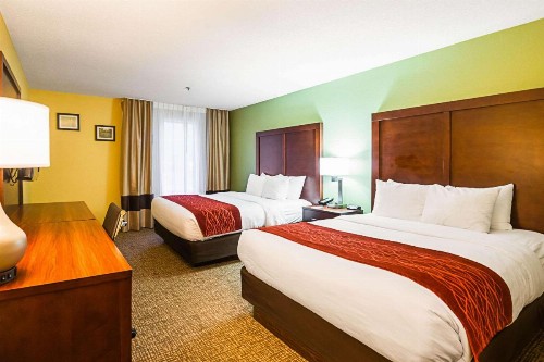Comfort Inn & Suites Dayton - image 19