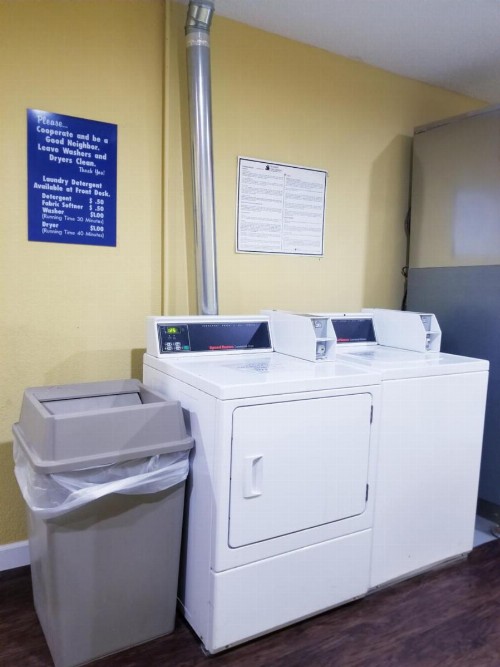Microtel Inn & Suites by Wyndham Riverside - image 23