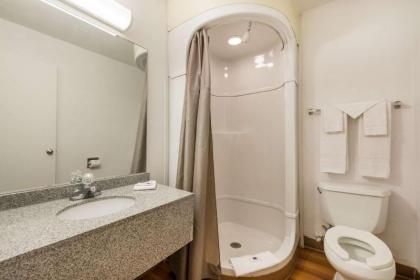 Motel 6-Dayton OH - image 11