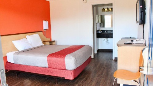 Motel 6-Dayton OH - image 5