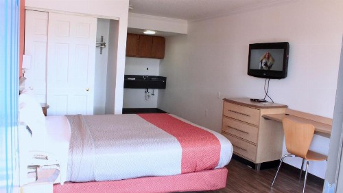 Motel 6-Dayton OH - image 8