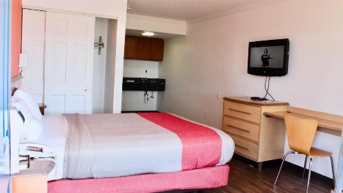 Motel 6-Dayton OH - image 9