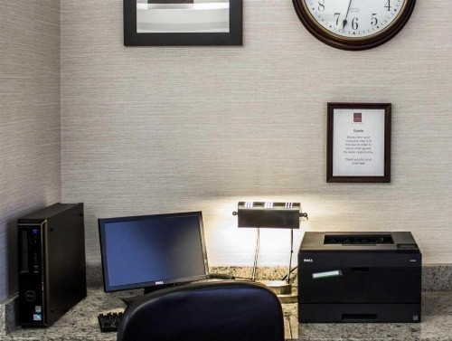 Quality Inn Dayton - image 11
