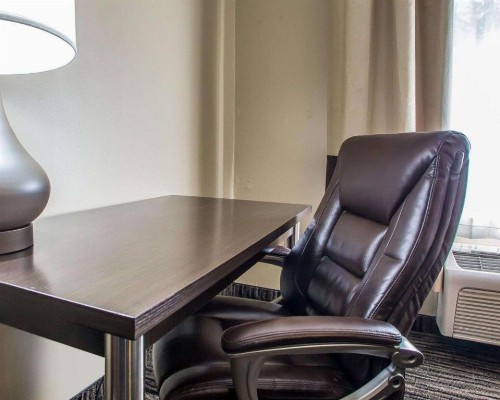 Quality Inn Dayton - image 16