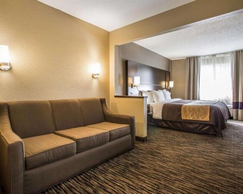 Quality Inn Dayton - image 25