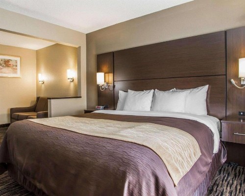 Quality Inn Dayton - image 26
