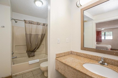 Motel 6-Dayton OH - Englewood - image 18